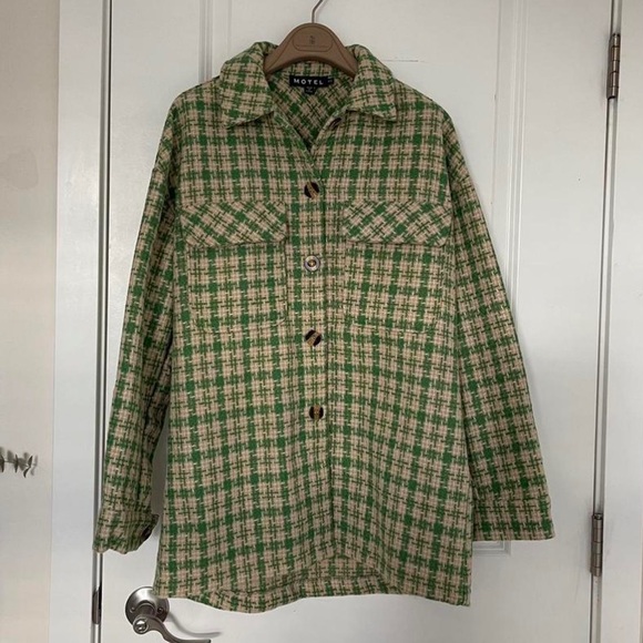 🔺SOLD🔻MOTEL ROCKS - Flannel/Shacket - Picture 2 of 3